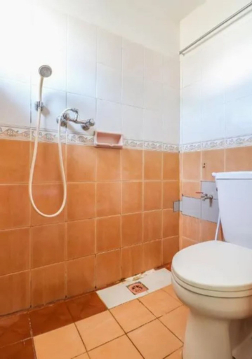 Bathroom 3