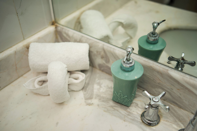 Amenities 12