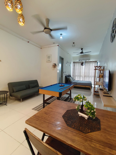 Dining Room 1