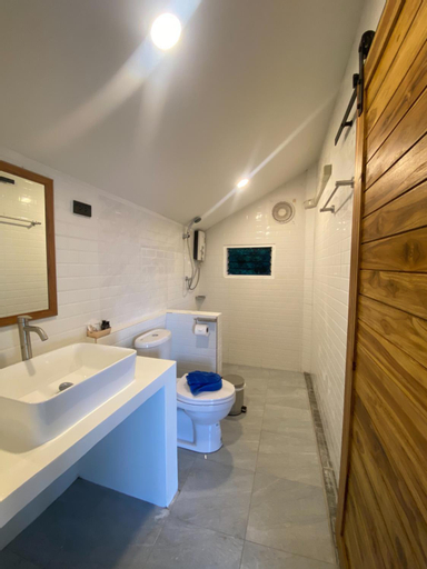 Bathroom 5