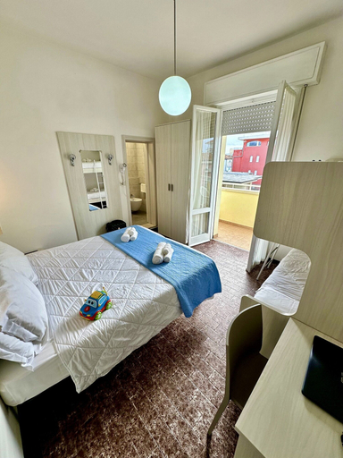 Bedroom 3, Hotel Napoleon, Rimini