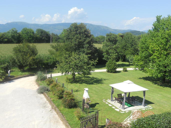 Others 4, Albergo Julienne, Pordenone