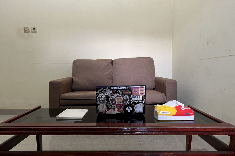 Public Area 3, SPOT ON 93997 Sutangkas Kost, East Jakarta