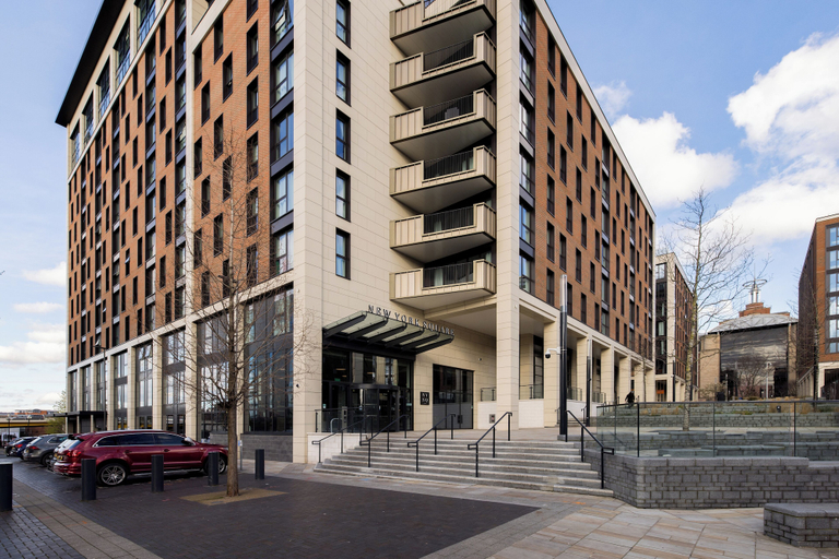 Exterior & Views, Leeds Centre by Charles Hope, Leeds