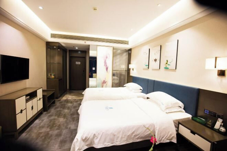 Bedroom 3, New Oriental Hotel, Hainan