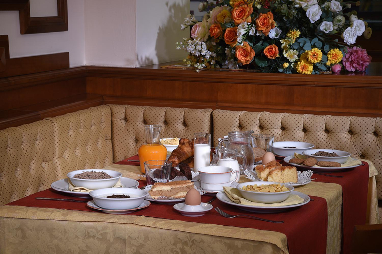 Food & Drinks 4, Hotel Acqui & Centro Benessere, Alessandria