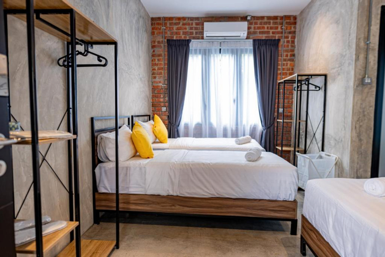 Bedroom 26