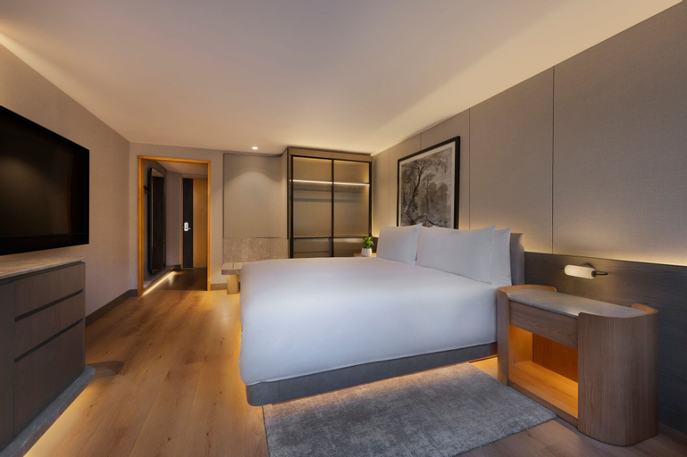 Bedroom 27