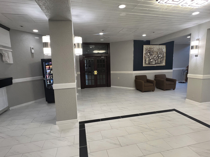 Public Area 9