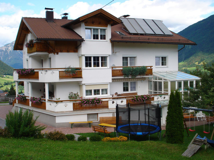 Others 5, Haus Venetblick, Imst
