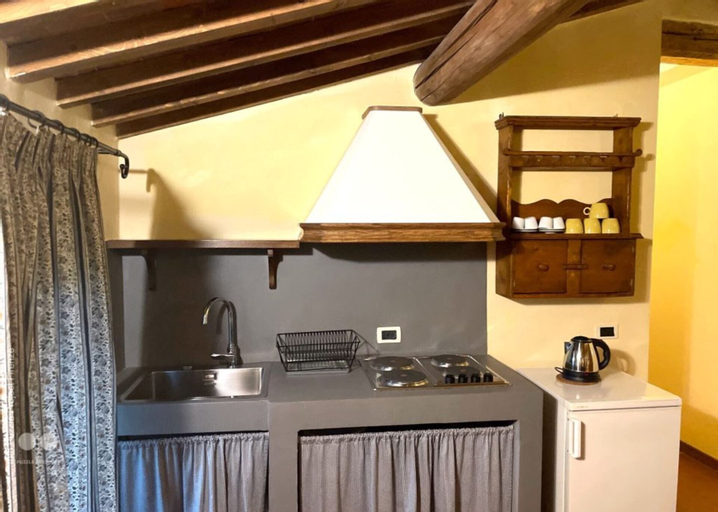 Dining Room 12