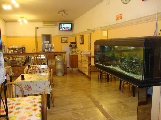 Food & Drinks, Albergo Gino, Ancona