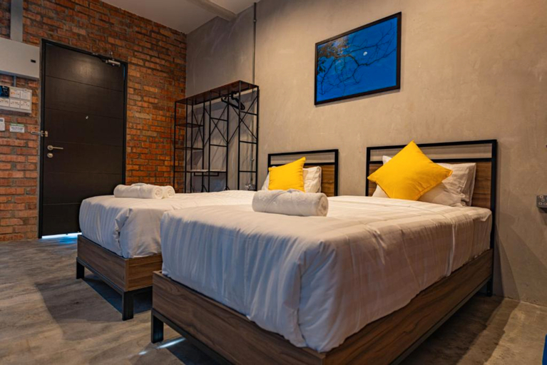 Bedroom 13