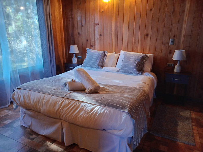 Bedroom 3, Araucania River Lodge, Cautín