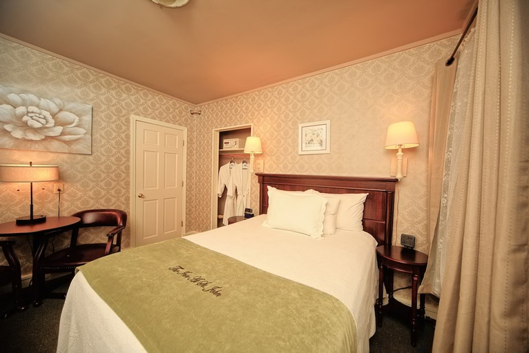 Bedroom 2, Inn at St. John, Cumberland