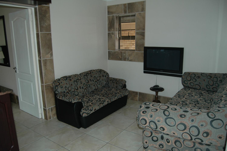 Bedroom 3, Bon a Vie Bed and Breakfast and Self Catering, Buffalo City