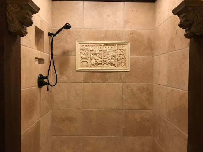 Bathroom 4, HIGHLANDS CASTLE overlooking Lake George plus 2 other CASTLES & SUITES, Warren