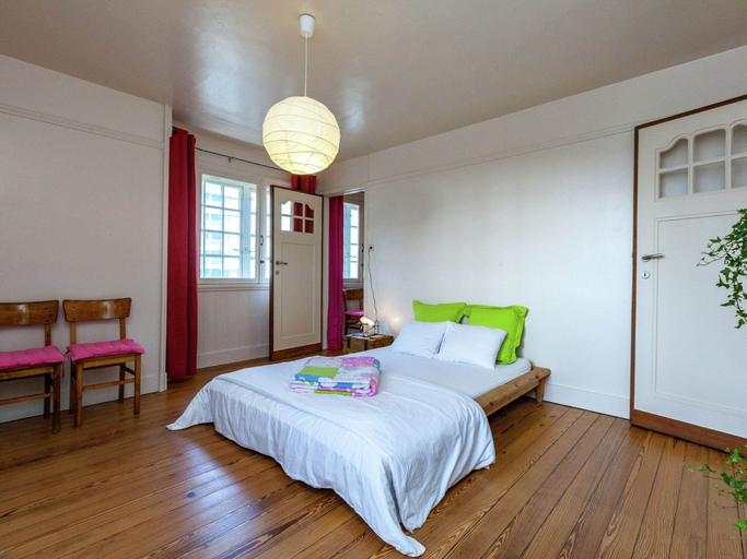 Bedroom 2, Monumental Art-deco Villa in Protected Dune Area Near the Sea, West-Vlaanderen
