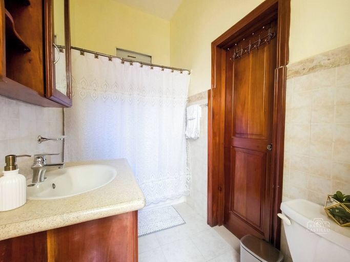 Bathroom, Charming Colonial Santo Domingo, Distrito Nacional