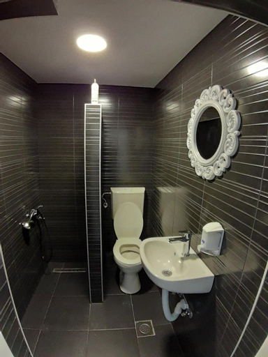 Bathroom 6