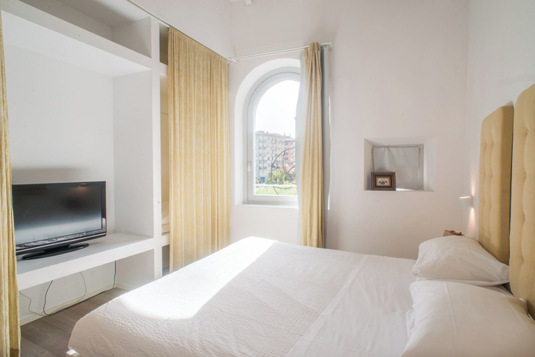 Bedroom 2, Villa Aruch, Florence