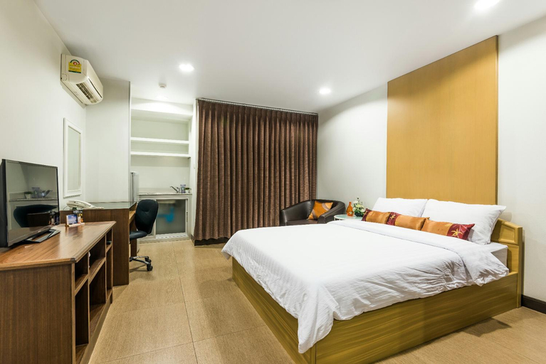 Bedroom 9
