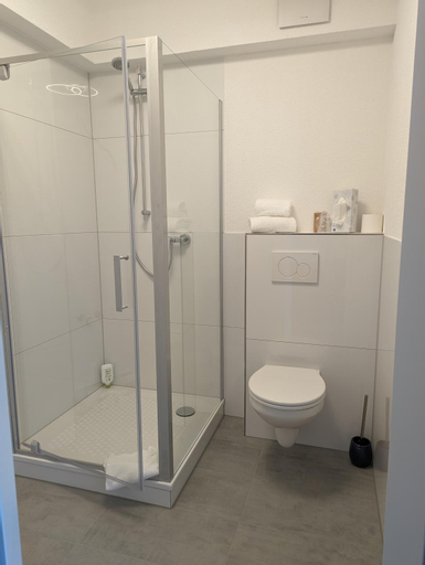 Bathroom 12
