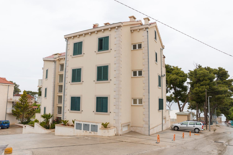 3, Apartments Barbara Sutivan, Sutivan