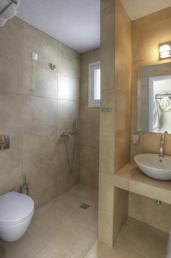 Bathroom 1, Delfini, South Aegean