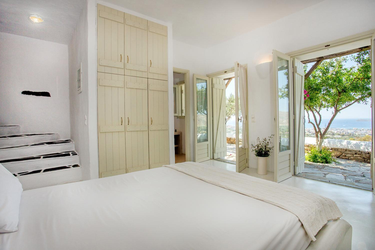 Others 2, Lithos Villas, Central Greece