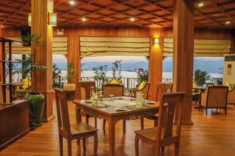 Food & Drinks 4, KMA Inle Hotel, Taunggye