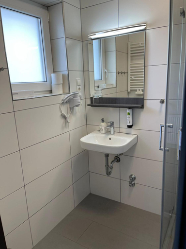 Bathroom 4, Hotel Wiesental, Bodenseekreis
