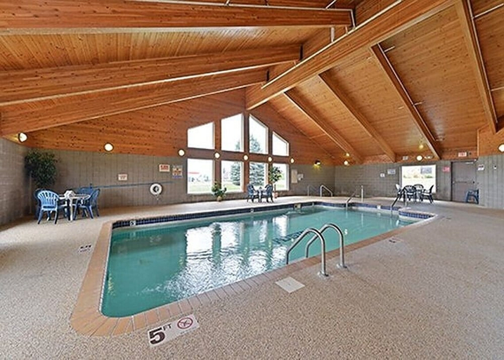 Sport & Beauty, American Inn and Suites Peosta, IA, Dubuque