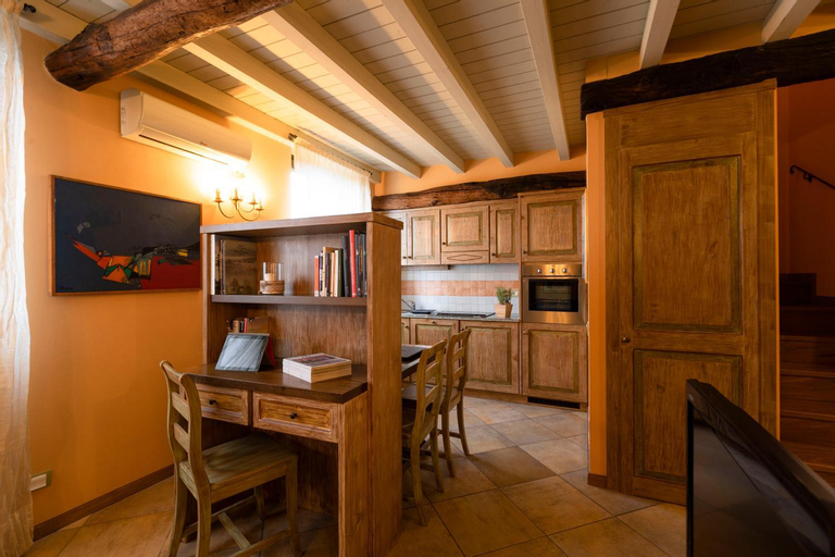 Dining Room 5