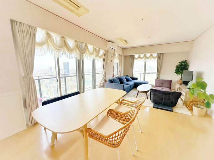 Others 3, Namba Luxury Mansion, Osaka