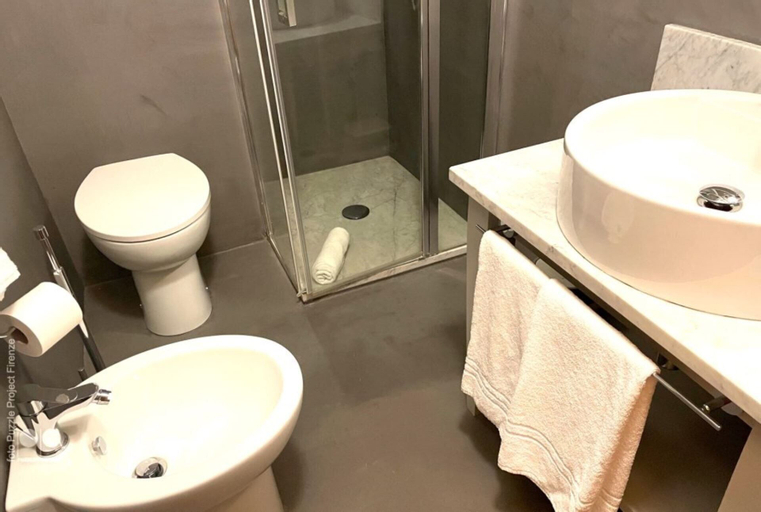 Bathroom 4