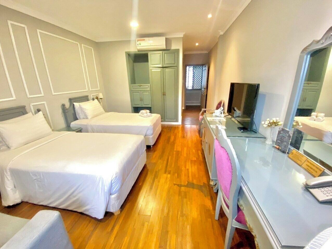 Bedroom 10