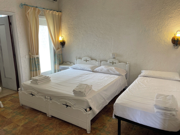 Bedroom 3, Hotel Al Faro, Nuoro