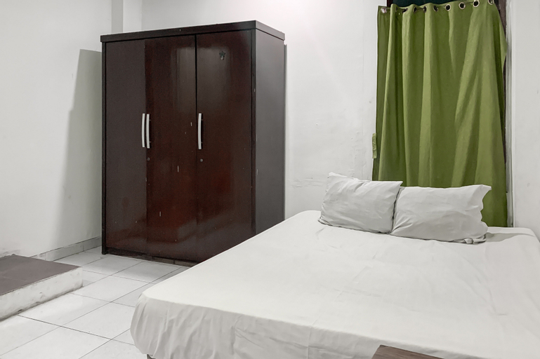 Bojongsoang Guesthouse RedPartner - Tap to explore photos