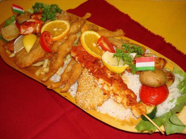Food & Drinks 4, Kis-Duna Motel & Camping, Mosonmagyaróvár