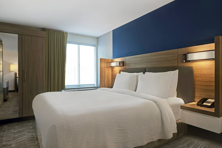 Bedroom 2, SpringHill Suites by Marriott Palm Desert, Riverside