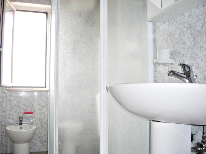 Others 5, Agriturismoteo, Matera