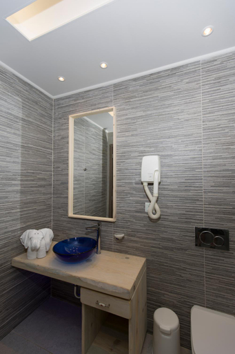 Bathroom 3, Anthemis Hotel Apartments, North Aegean