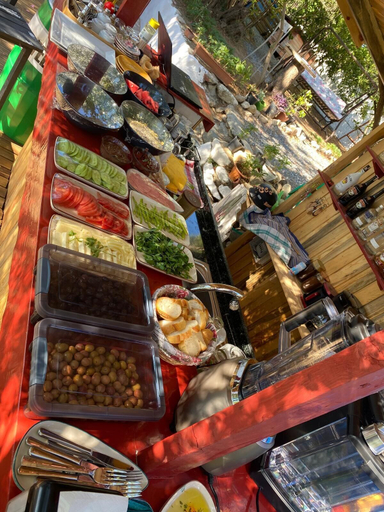 Food & Drinks 5, The Lion Inn Kazdağları, Edremit