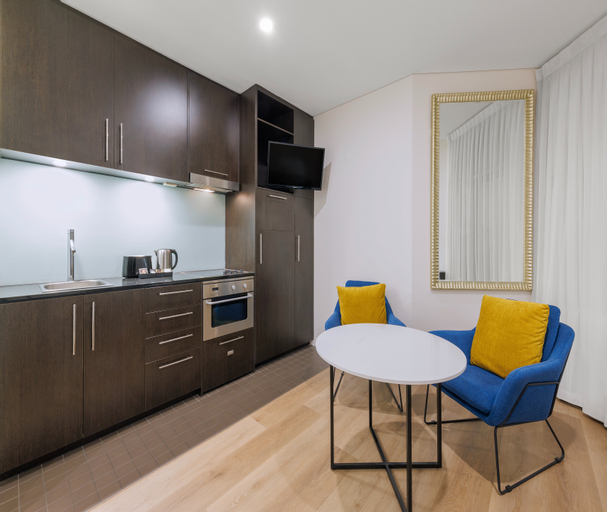 Dining Room 19