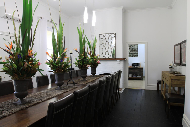 Food & Drinks 4, Healesville Garden Accommodation, Yarra Ranges - North