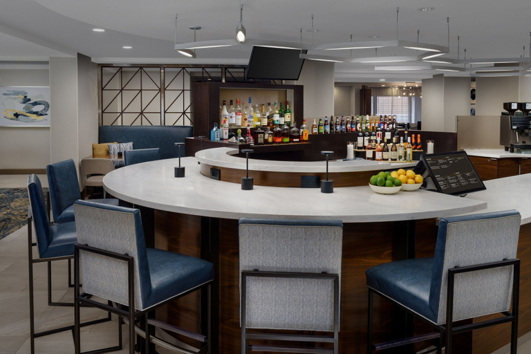 Food & Drinks 5, Courtyard by Marriott Orlando Downtown, Orange