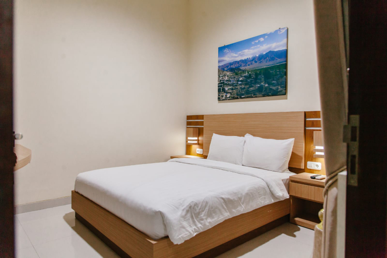 Bedroom 3, Musafir Guest House Syariah, Solo