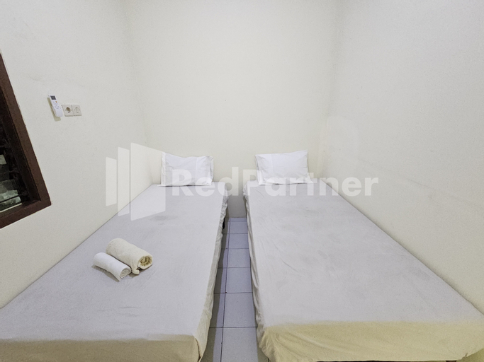 Gedangan Indah Homestay RedPartner - Tap to explore photos