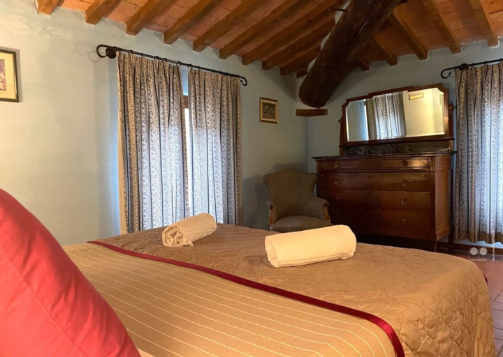 Bedroom 27